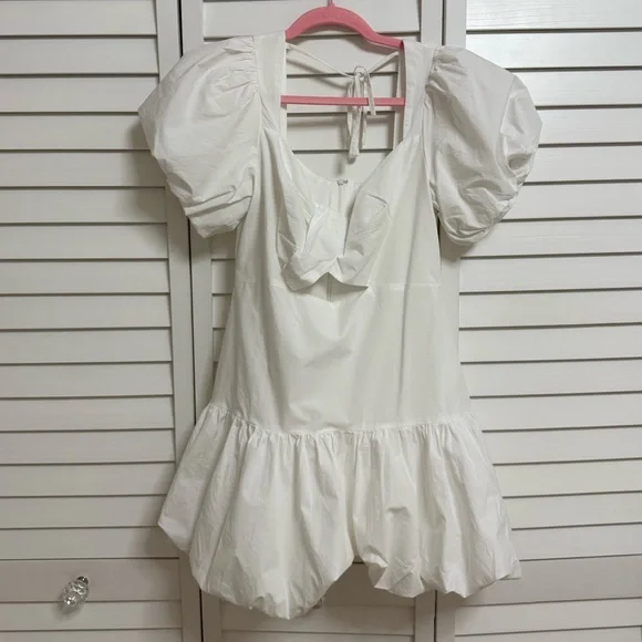 ASTR the label White Puff Sleeve Mini Dress With Bubble Skirt - Picture 4 of 8